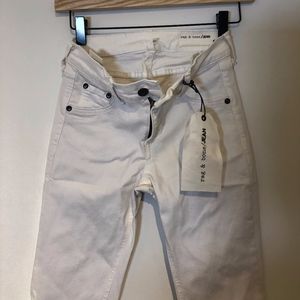 NWT Rag & Bone Jean with Frayed bottom (Capri)